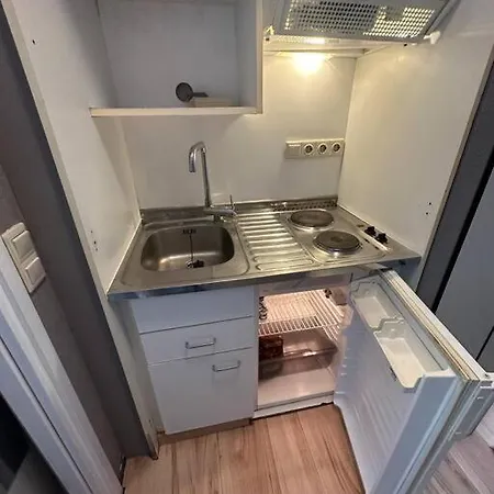 Apartment Luxus Ap Airport